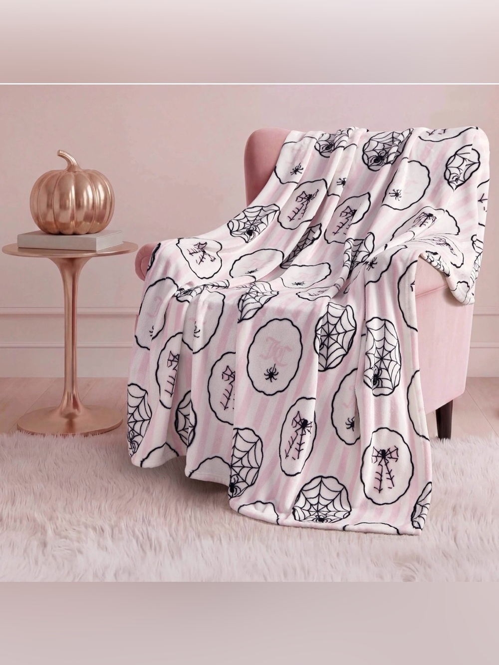 Juicy Couture HALLOWEEN PLUSH THROW BLANKET 50" X 60"